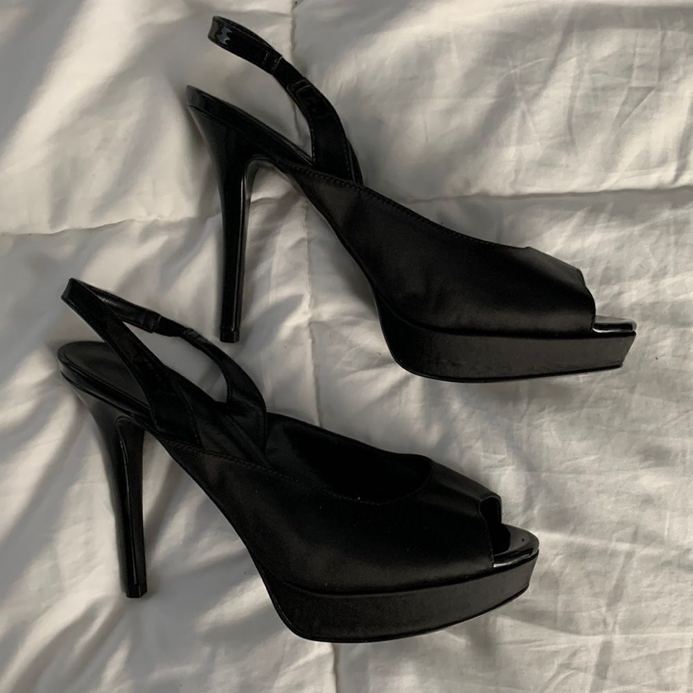 Charles & Keith